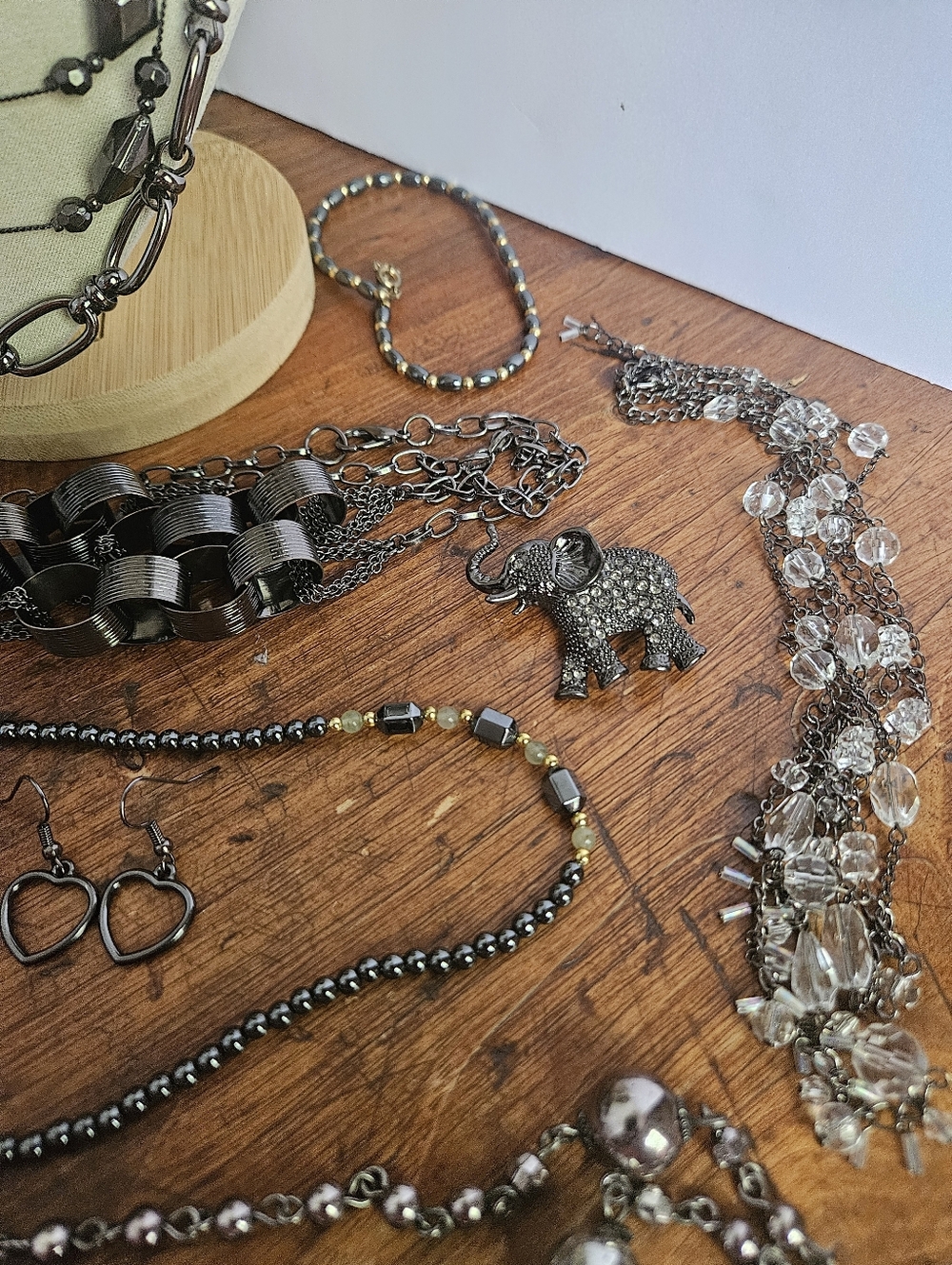 Gunmetal And Silver-tone Jewelry Lot Estate Vintage To Modern Chains And Beads - Picture 7 of 7